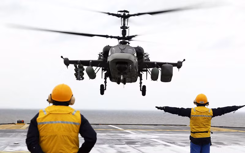 Và đặc biệt là trực thăng tấn công Ka-52K.