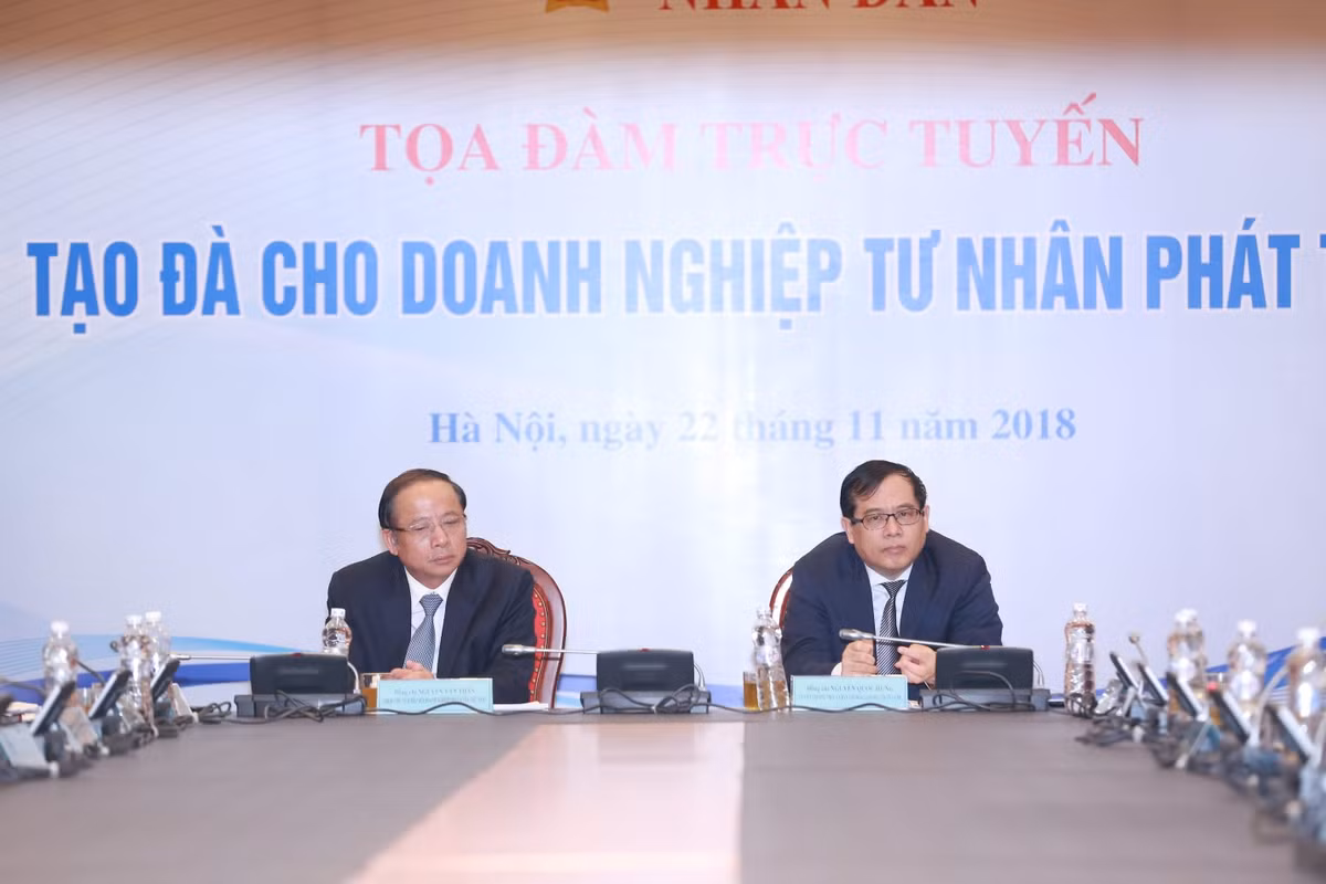 Doanh nghiep dau dan gop phan thuc day phat trien kinh te phu tro
