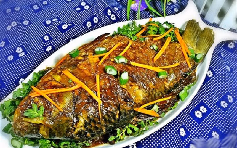 Lạ miệng với những món ngon từ "cá chép ma” kỳ dị La mieng voi nhung mon ngon tu