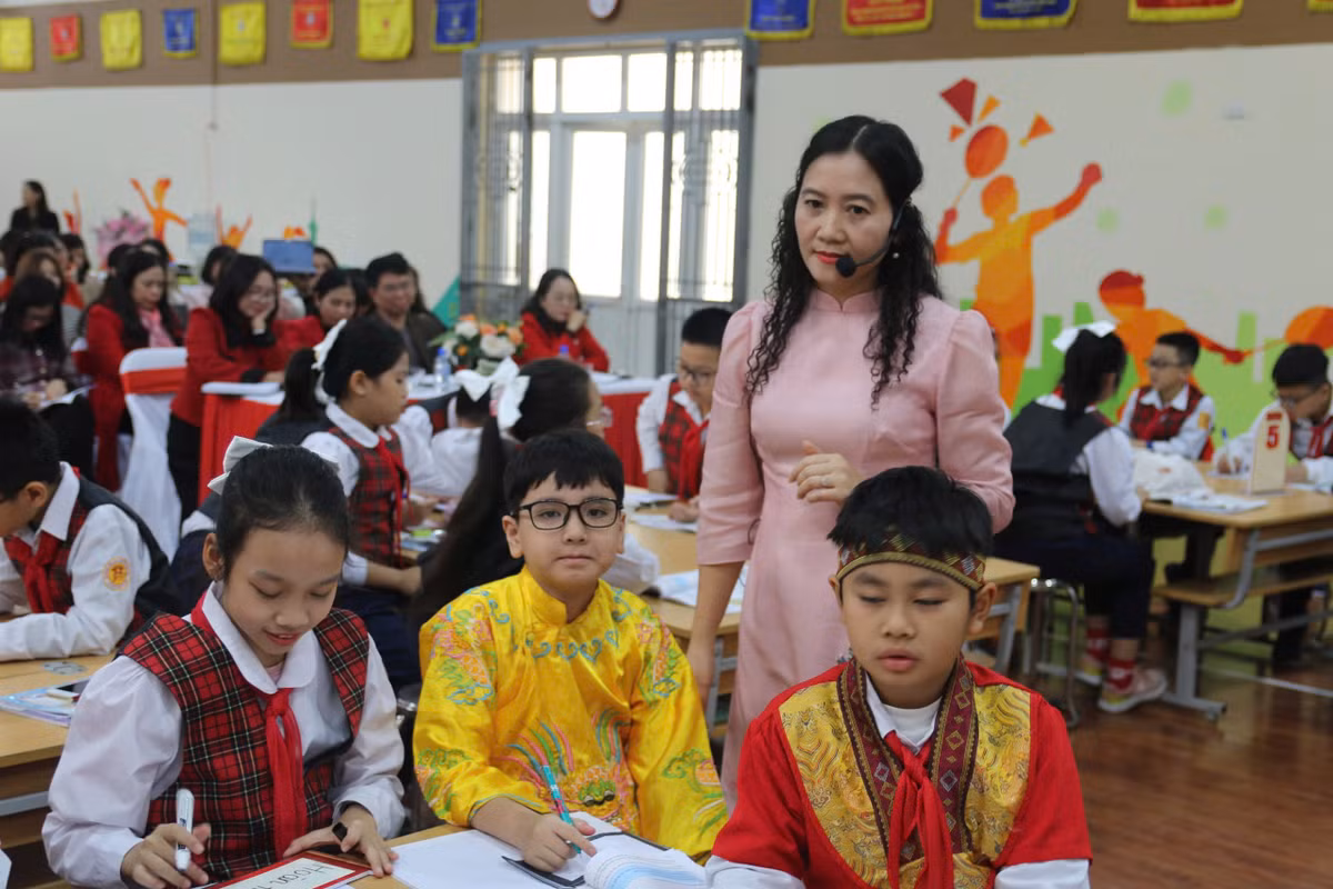 Học lịch sử hấp dẫn “không ngờ” nhờ khoa học và công nghệ Hoc lich su hap dan “khong ngo” nho khoa hoc va cong nghe
