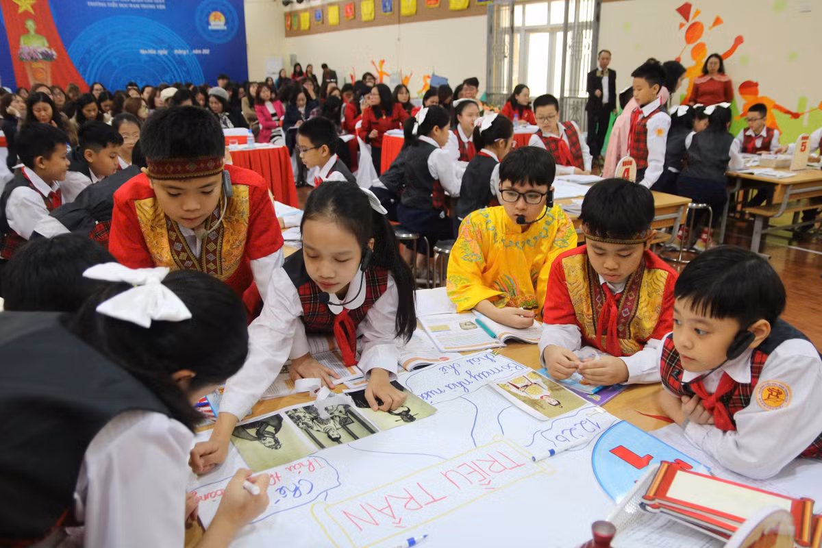 Học lịch sử hấp dẫn “không ngờ” nhờ khoa học và công nghệ - Hình 8 Hoc lich su hap dan “khong ngo” nho khoa hoc va cong nghe-Hinh-8