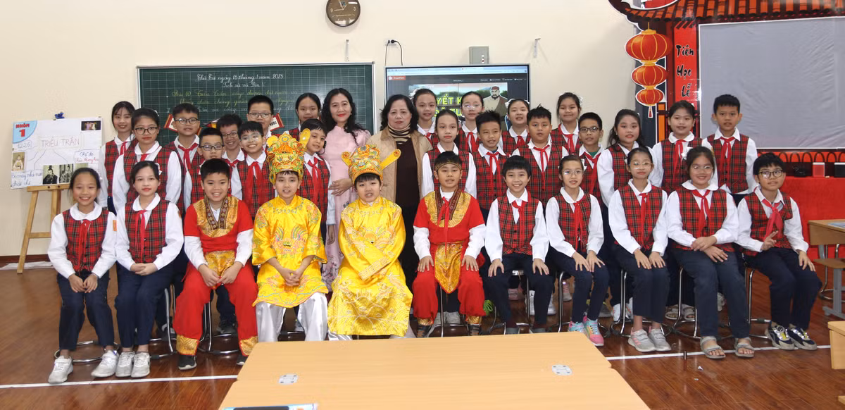 Học lịch sử hấp dẫn “không ngờ” nhờ khoa học và công nghệ - Hình 9 Hoc lich su hap dan “khong ngo” nho khoa hoc va cong nghe-Hinh-9
