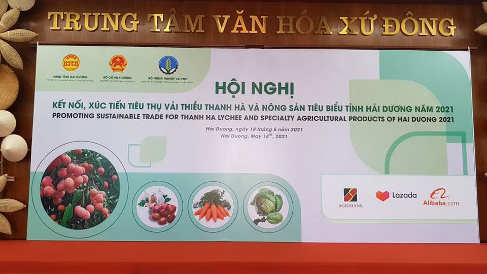 Vai thieu Thanh Ha len san Lazada, Voso, Sendo... giao toi tay khach chi trong 4 gio