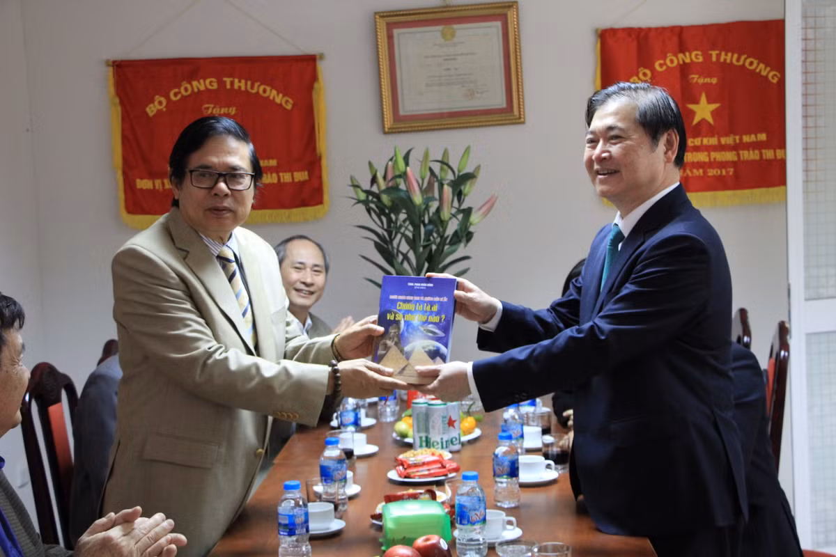 Chu tich Phan Xuan Dung: “Tong hoi Co khi Viet Nam luon khang dinh duoc tam voc”-Hinh-2