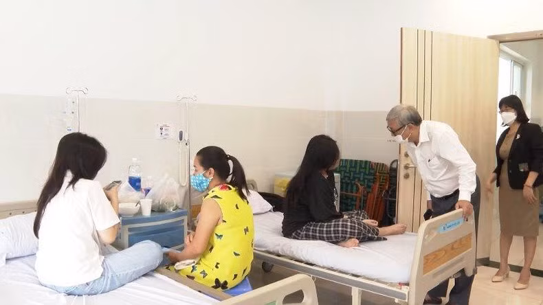 Tam dinh chi hoat dong bep an Truong Ischool Nha Trang
