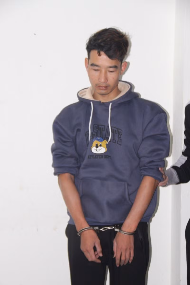 Hung Yen: Bat doi tuong san xuat trai phep hon 3 ta phao no