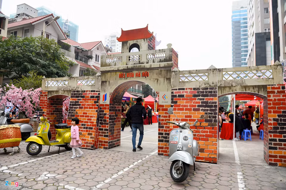 Tai hien cho Tet thoi bao cap o Ha Noi