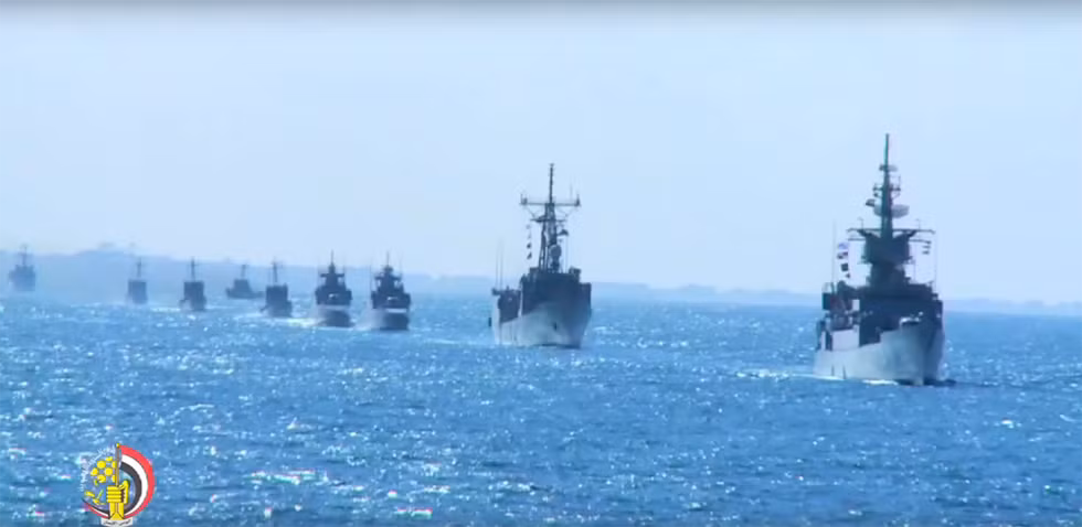 Đóng vai trò chủ lực, lớn nhất trong Hải quân Ai Cập là 12 khinh hạm tên lửa lớp Oliver Hazard Perry và Knox mua của Mỹ. Nguồn ảnh: QQ