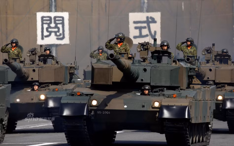 Ảnh: Đội hình xe tăng Type 90 duyệt binh. Nguồn ảnh: Sina