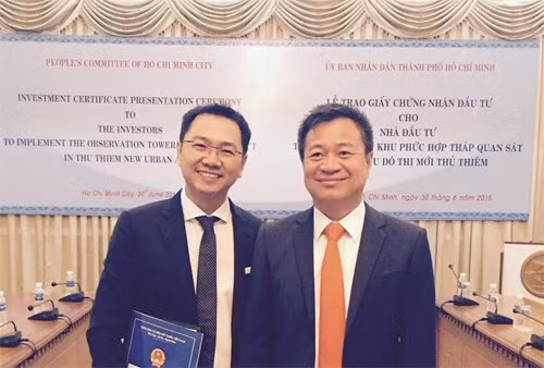 Đại gia Việt thứ hai cũng là người có đóng góp số vốn lớn cho dự án Empire City chính là ông Trần Minh Chí – Chủ tịch Hội đồng thành viên của công ty TNHH BĐS Trần Thái. Ông Chí cũng là thành viên Hội đồng quản trị dự án.