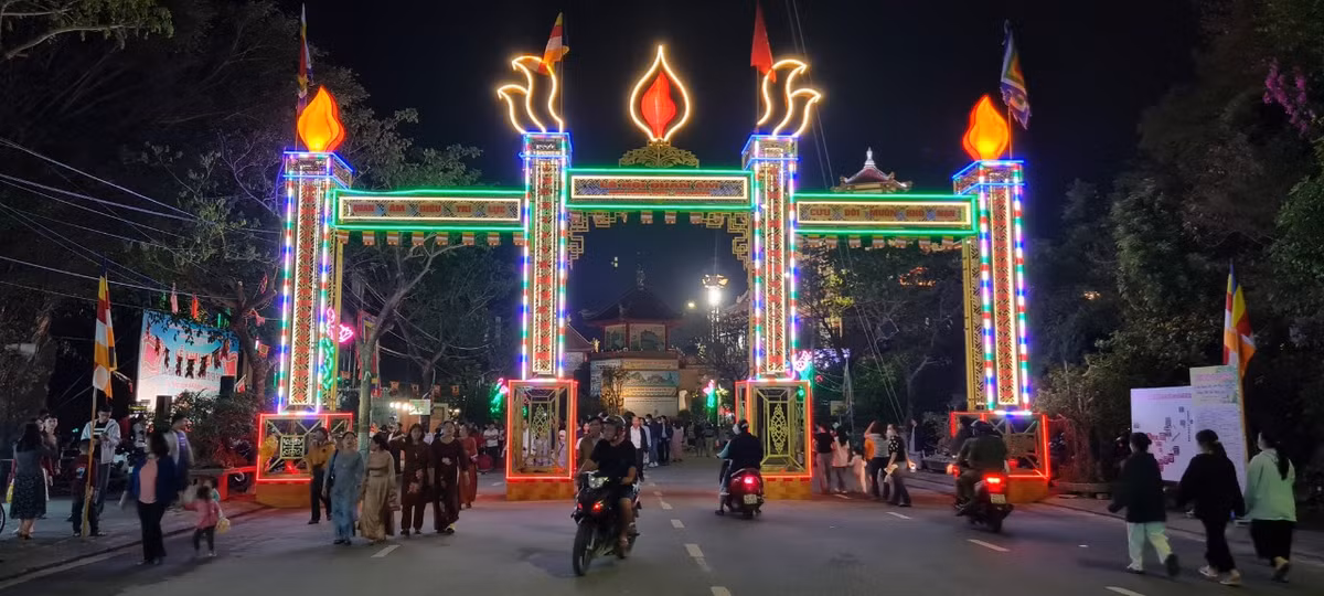 Các hoạt động của Lễ hội sẽ diễn ra tại Khuôn viên Chùa Quán Thế Âm, tuyến đường Sư Vạn Hạnh và các khu vực lân cận trên địa bàn quận Ngũ Hành Sơn, thành phố Đà Nẵng.