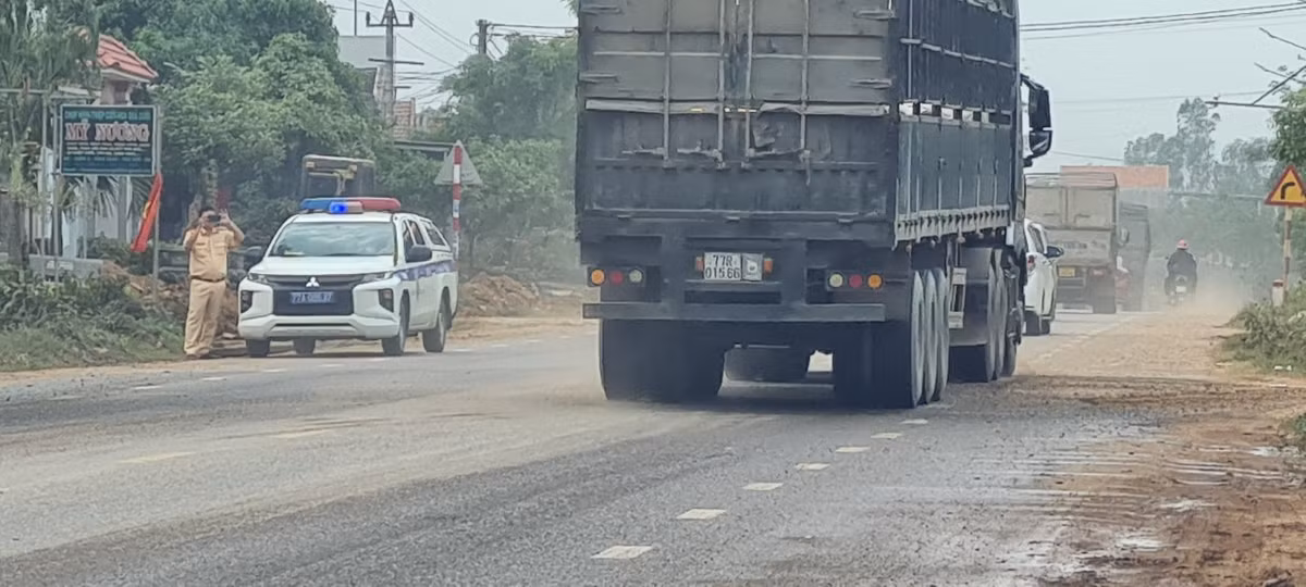 Bình Định: Dân kêu trời bởi ô nhiễm và nguy cơ tai nạn giao thông - Hình 5 Binh Dinh: Dan keu troi boi o nhiem va nguy co tai nan giao thong-Hinh-5