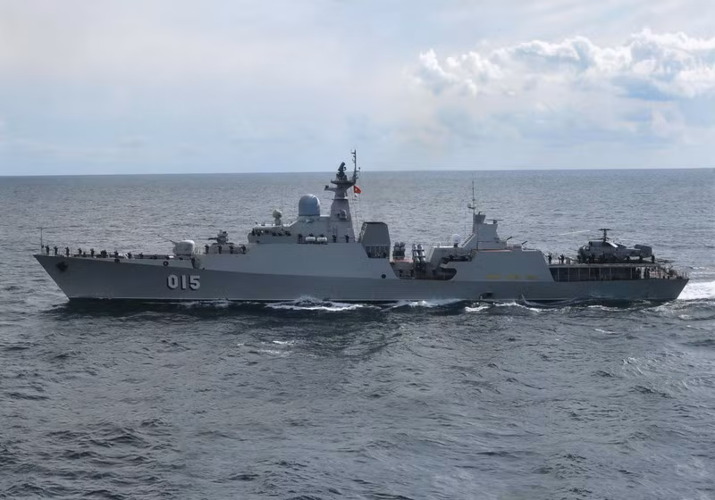 Đến năm 2016, Nga chuyển giao cặp tàu hộ vệ lớp Gepard 3.9 thứ hai cho Việt Nam. Đây là tàu chiến đấu được sản xuất tại Nga, có thể hoạt động tác chiến độc lập hoặc hiệp đồng chiến đấu với các lực lượng không quân, tàu ngầm để tiêu diệt các mục tiêu trên không, trên biển. Tàu hộ vệ tên lửa Gepard 3.9 có khả năng tìm kiếm tiêu diệt tàu ngầm, tàu mặt nước, máy bay địch; ngoài ra tàu còn có khả năng thả thủy lôi, bảo vệ cho đoàn tàu vận tải và chi viện hỏa lực cho lực lượng đổ bộ.