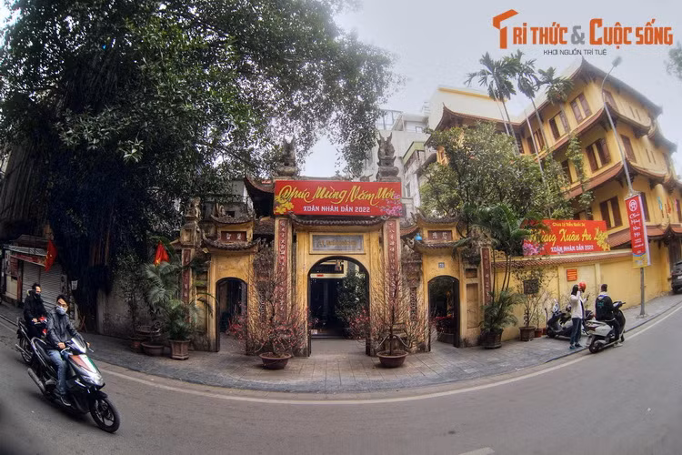 Chuyen lich su ly ky cua ngoi chua canh nha tho Lon Ha Noi