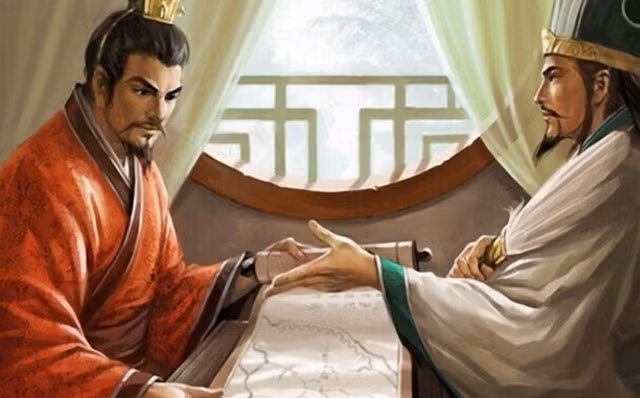 Với sự xuất hiện của Gia Cát Lượng, mâu thuẫn giữa ông và hai người thần tướng khác của Lưu Bị, Quan Vũ và Trương Phi, đã bắt đầu nảy sinh.