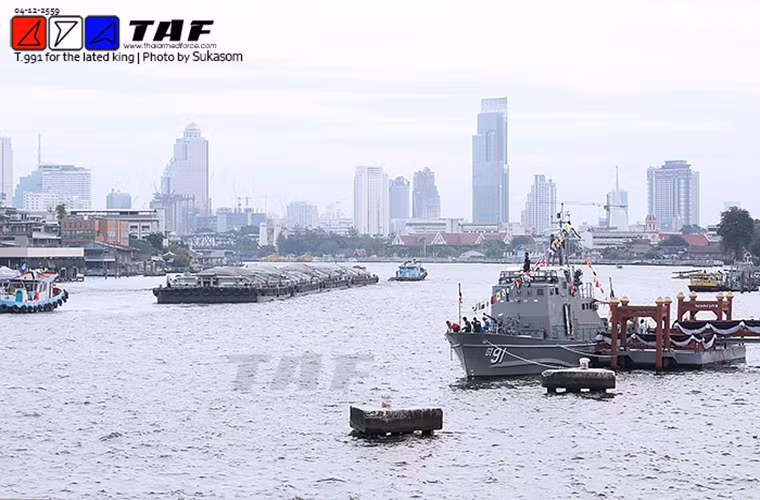 Hiện tại, tàu tuần tra T.91 đang được neo đậu tại cầu cảng thuộc Trung tâm hội nghị Hải quân Thái Lan mở cửa cho khách tham quan từ 9 giờ sáng tới 18 giờ hàng ngày, và con tàu này sẽ tạm thời ngừng hoạt động ít nhất trong vòng 1 năm. Nguồn ảnh: TAF.