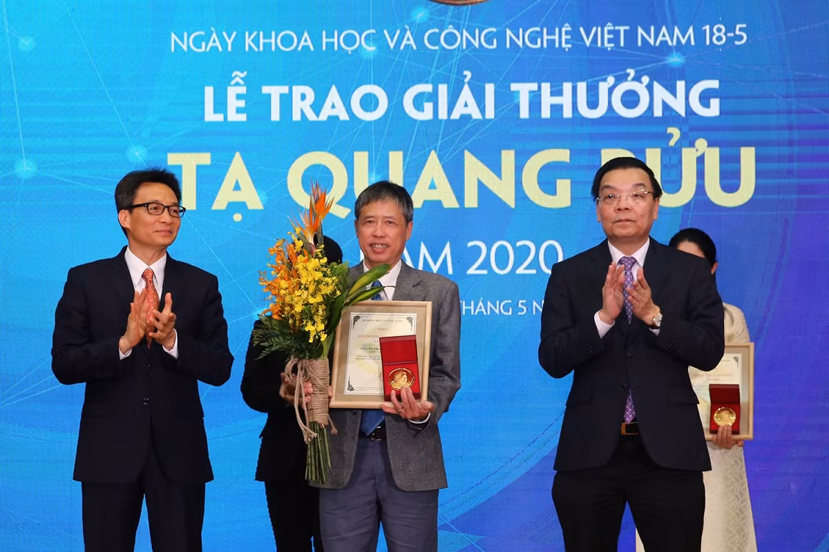 4 nha khoa hoc duoc de cu Giai thuong Ta Quang Buu nam 2021