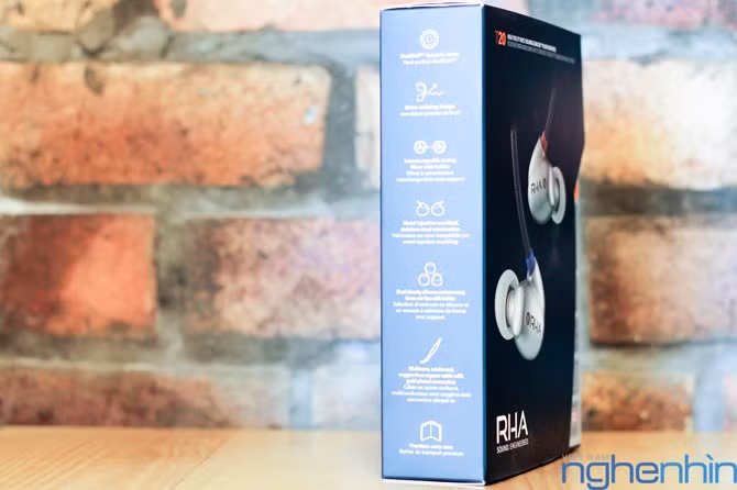 Cạnh trái diễn giải những công nghệ nổi bật của RHA-T20.