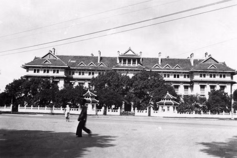 Nha Tài chính Đông Dương, nay là trụ sở Bộ Ngoại giao.