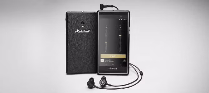 Máy có màn hình 4.7 inch độ phân giải 720p, 2GB RAM, dung lượng lưu trữ 16GB có hỗ trợ thẻ nhớ ngoài, camera sau 8MP và pin 2.500mAh.