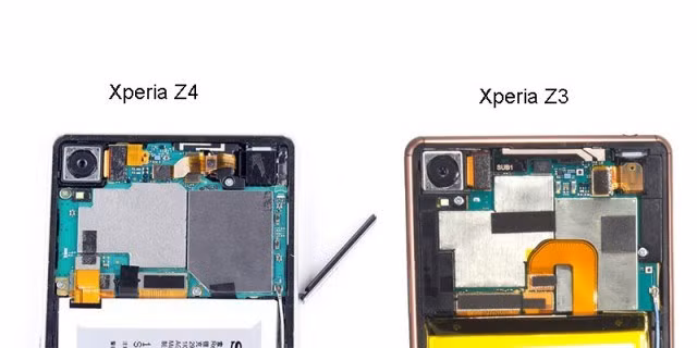 Có thể thấy rõ cách bố trí các linh kiện bên trong của Xperia Z3+/Z4 có một chút khác biệt so với Xperia Z3.
