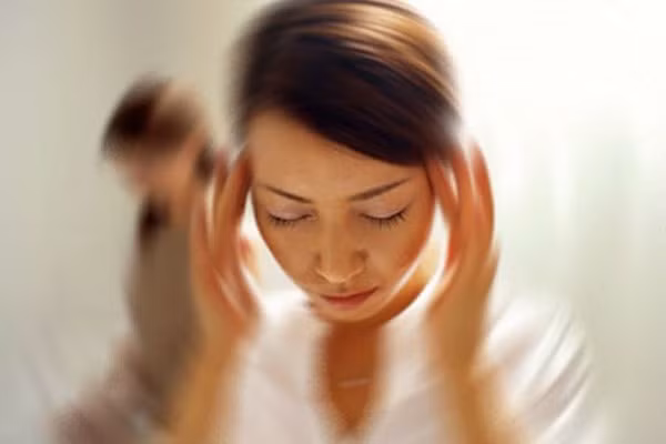 Thoái hóa cột sống cổ: Căn bệnh 'sát thủ' với dân văn phòng - Hình 4 Thoai hoa cot song co: Can benh 'sat thu' voi dan van phong-Hinh-4