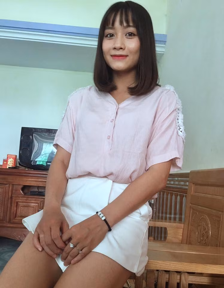 Không chỉ xinh đẹp, nữ cầu thủ hot girl còn ghi điểm cả về phong cách thời trang ngoài đời. Ảnh: FBNV. Video "Minh Hằng chia sẻ về phong cách thời trang". Nguồn: VTC.