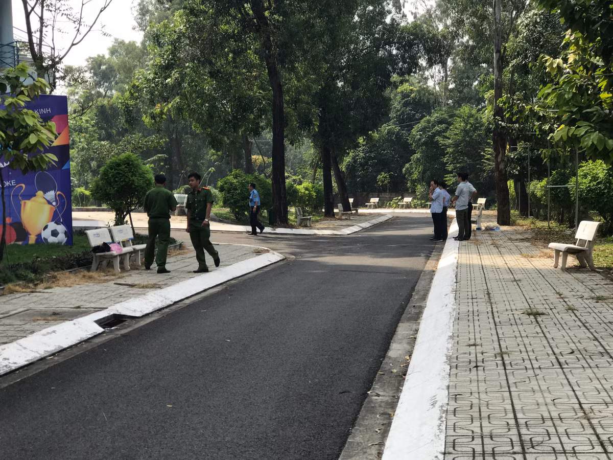 Nam sinh ĐH Quốc gia rơi lầu tử vong đúng ngày sinh nhật Nam sinh DH Quoc gia roi lau tu vong dung ngay sinh nhat
