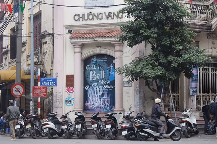 Nếu graffiti cứ tiếp tục bị lạm dụng, không kiểm soát thì đó nhiều địa điểm sẽ tiếp tục bị bôi bẩn.