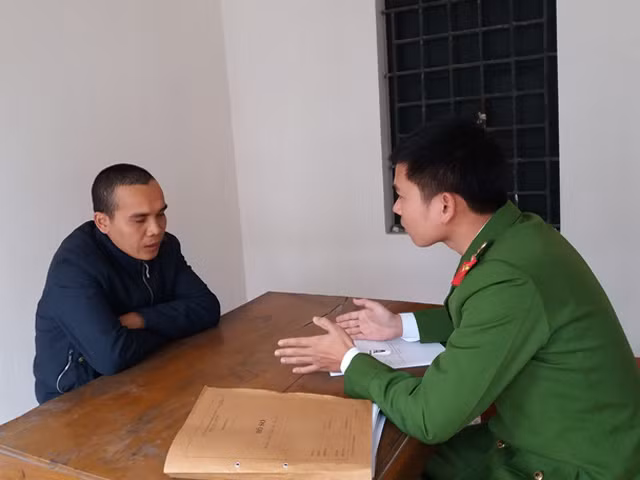 Sau khi đầy đủ tài liệu chứng cứ về hành vi phạm tội của Vũ Đức Giang, phòng CSHS, Công an tỉnh Bắc Giang đã ra quyết định khởi tố vụ án, khởi tố bị can và lệnh tạm giam với Vũ Đức Giang về tội Giết người, cướp tài sản. Đồng thời, củng cố hồ sơ chuyển VKS ra cáo trạng truy tố trước pháp luật.
