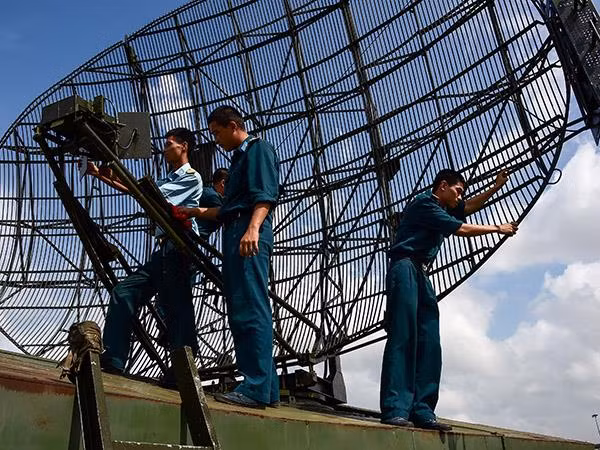 Bảo dưỡng, bảo quản máy hỏi.