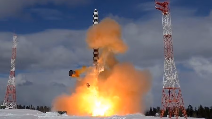 Tên lửa "Ngày tận thế" (ICBM) Sarmat. Ảnh: Sputnik