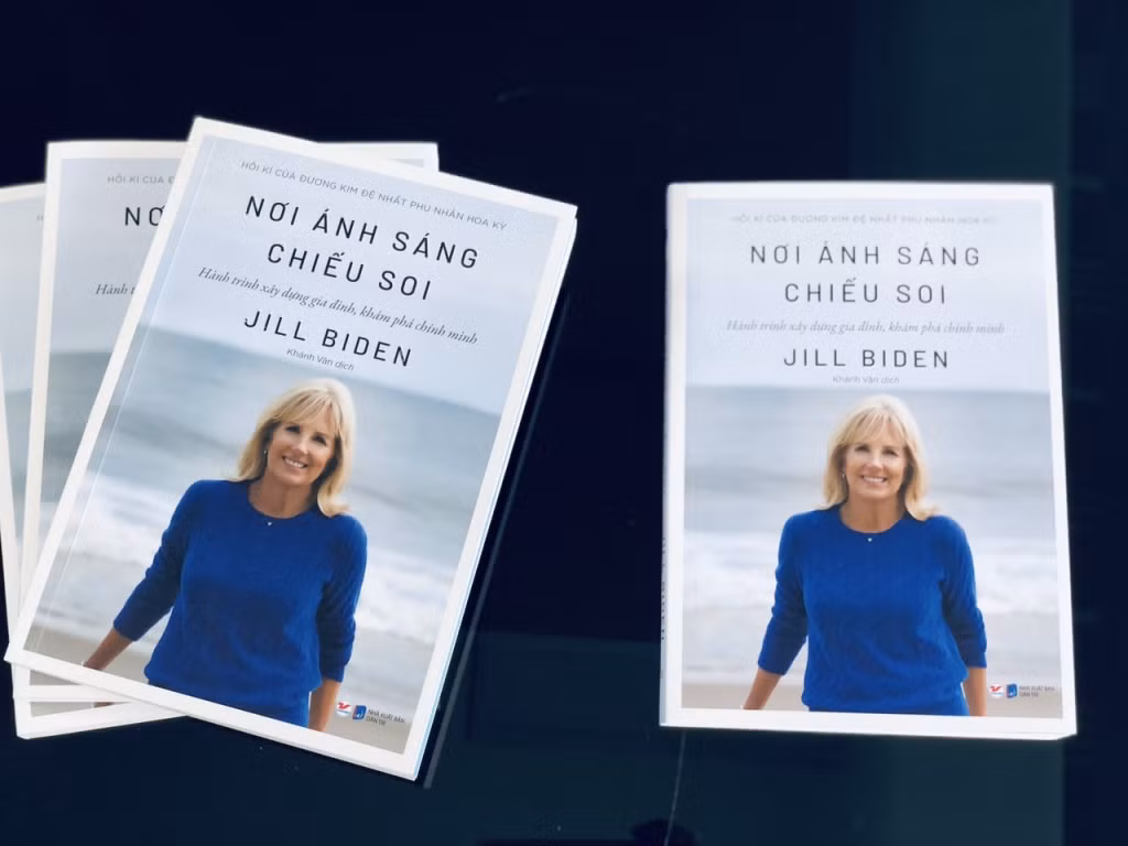 Hoi ky “Noi anh sang chieu soi”: He lo chuyen tinh cua de nhat phu nhan My-Hinh-3
