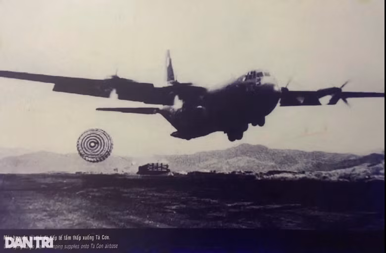 Nhưng từ tháng 2 đến tháng 7/1968, trước những cuộc tiến công giải phóng Khe Sanh của Quân đội Nhân dân Việt Nam, quân đội Mỹ không còn cách nào khác ngoài việc mở cuộc rút quân chiến thuật nhằm cứu hàng nghìn binh lính, đánh dấu việc quân đội Mỹ đã thất bại hoàn toàn trên chiến trường Quảng Trị.
