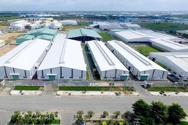 Bổ sung nhiều khu công nghiệp mới tại Long An Bo sung nhieu khu cong nghiep moi tai Long An