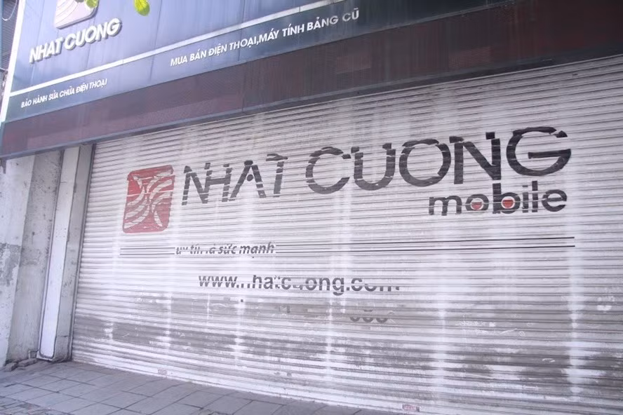 Nguyễn Thị Bích Hằng (49 tuổi) - kế toán trưởng, Trần Tất Khoa (40 tuổi) - Giám đốc Công ty Nhật Cường Quảng Châu, Trung Quốc; Lê Hoài Phương (34 tuổi) - nhân viên, Nguyễn Bảo Trung (33 tuổi, Hà Nội), Ngô Đức Tùng (30 tuổi, Hà Nội), Phạm Văn Hiệp (51 tuổi, Hải Phòng), Đỗ Văn Dũng (48 tuổi, Hải Phòng), Ngô Tuấn Sửu (45 tuổi) - Giám đốc Công ty cổ phần Đầu tư và phát triển hạ tầng Thanh Sơn.