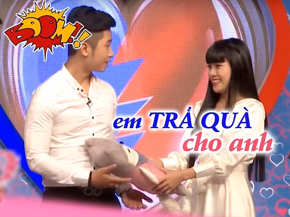 Đó chính là câu chuyện của Hoàng Sang (năm đó 24 tuổi). Chàng trai được ghép cặp với Sang khi ấy là Hoàng Long (28 tuổi). Nhiều người vẫn tiếc nuối vì Long đã bỏ lỡ cơ hội tìm hiểu một cô gái xinh đẹp, cá tính.