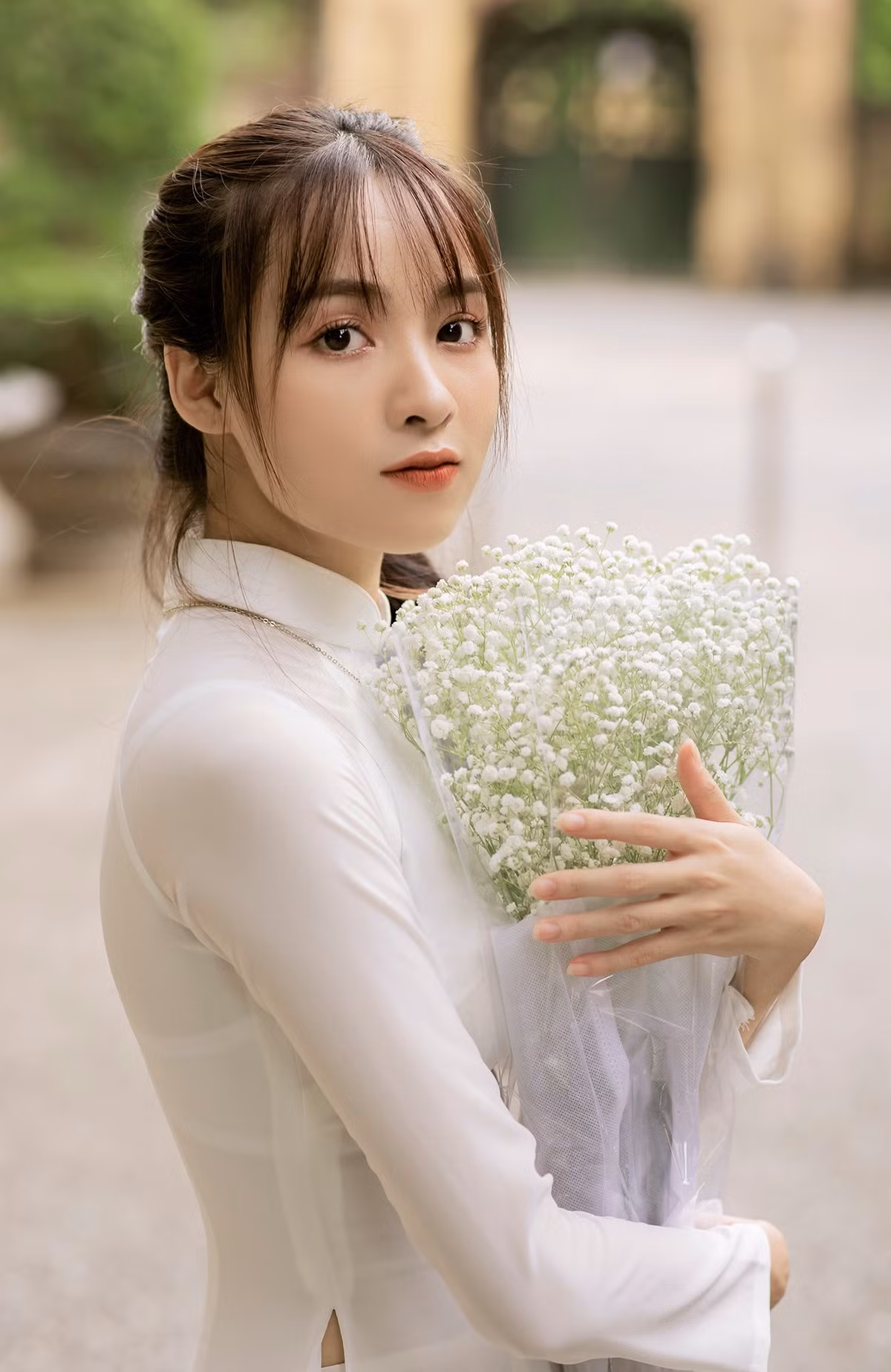 Học trong ngôi trường nhiều nam giới, nữ sinh 9X được ưu ái hơn.