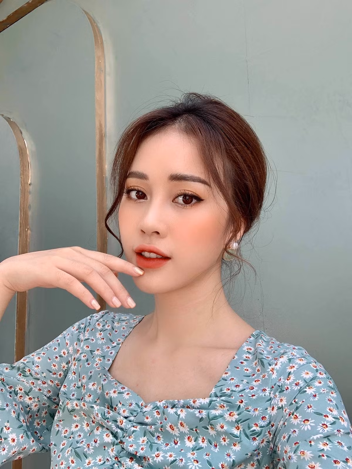Ngoài vai trò MC VTV, Mai Phương còn làm người mẫu ảnh.