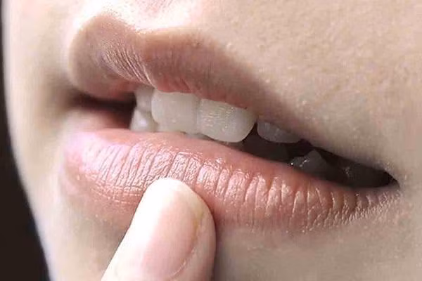 Người phụ nữ dễ mắc bệnh phụ khoa thường có 3 đặc điểm - Hình 2 Nguoi phu nu de mac benh phu khoa thuong co 3 dac diem-Hinh-2