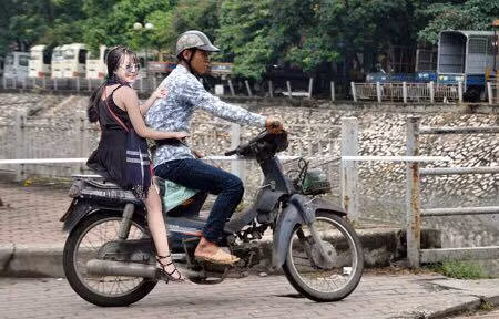 Giờ thì chẳng còn Attila lẫn SH.
