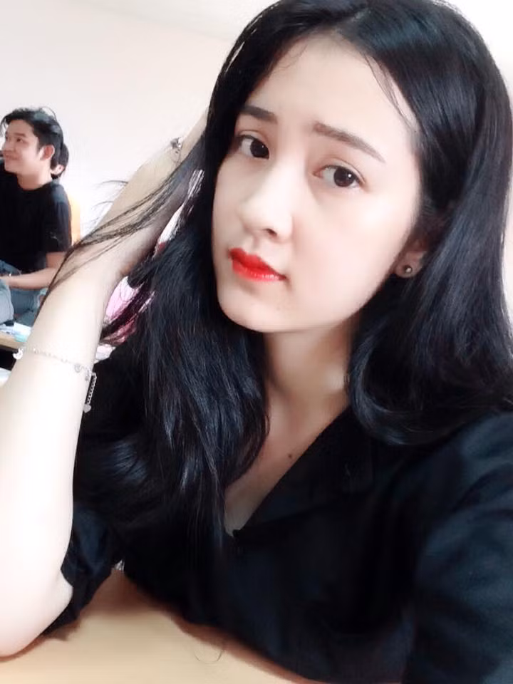Chia sẻ trên báo Dân Việt, Thủy Tiên cho biết mục đích tham gia cuộc thi này là muốn rèn luyện bản thân chứ không vì cám dỗ của sự nổi tiếng hay tiền bạc. Người đẹp cho rằng điều quan trọng là bản thân có giữ được tâm lý vững vàng hay không; biết cái nào tốt, cái nào xấu. Đừng để tiền hay danh lợi làm mờ mắt...