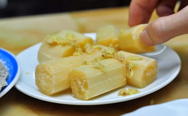 Ngày nay có hàng ngàn loại mía khác nhau, và hơn 80 nước sản xuất tổng cộng khoảng một tỷ tấn mía mỗi năm. (Nguồn Phunutoday)