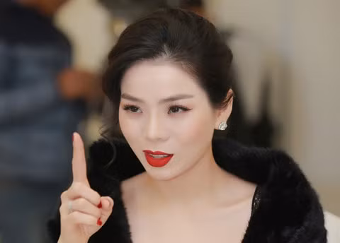 Lệ Quyên khẳng định: chưa bao giờ có bất kỳ một hợp đồng, thỏa thuận nào với Công ty Modern Tech. Ảnh: Zing.vn.