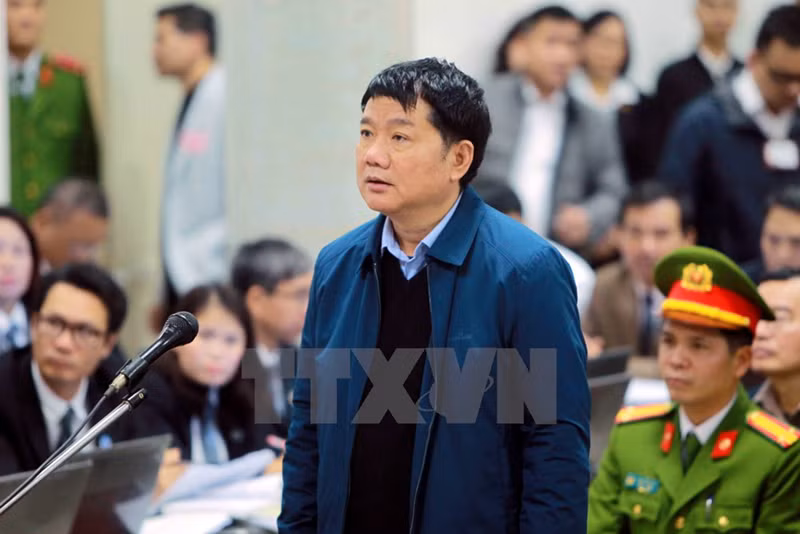 Ông Thăng bị bắt vì những sai phạm khi còn làm Chủ tịch HĐQT Tập đoàn Dầu khí quốc gia Việt Nam (PVN).