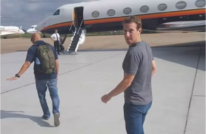 Không chỉ có vậy, chi phí đi lại bằng máy bay riêng cho Mark Zuckerberg 2017 là 1,5 triệu USD, tăng hơn 75% so với năm ngoái. Ảnh: Pustcha.