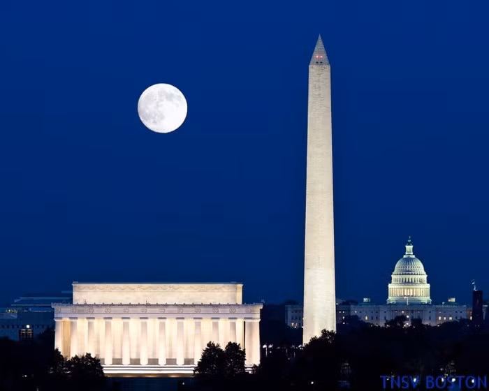 Khu tưởng niệm Lincoln, Washington DC như một kiệt tác kiến trúc mộc mạc. Các cột xẻ rãnh theo kiến trúc Doric tượng trưng cho 36 bang. Ảnh: Getty.