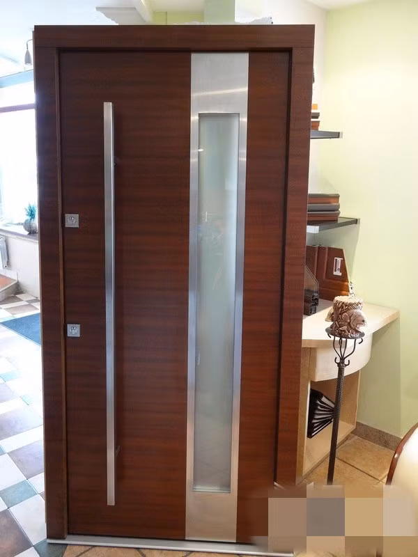 Mang phong cách hiện đại, cửa gỗ 1 cánh phù hợp cho các cánh cửa thông phòng, đặc biệt là căn hộ chung cư. Ảnh: Xayladep.