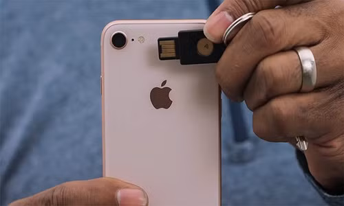 iPhone có thể được sử dụng để làm mở khóa cửa phòng trong tương lai.