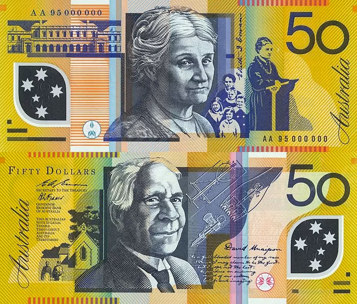 Tiền Australia sở hữu nhiều tính năng như chống nước hoàn toàn, chống ẩm, bụi bẩn và rất khó làm giả. Ảnh: Sterling &amp; Currency.